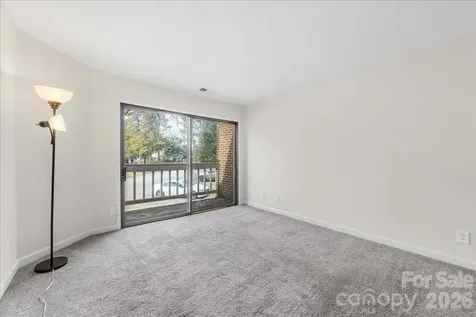 1612 Sharon Road W Charlotte NC 28210