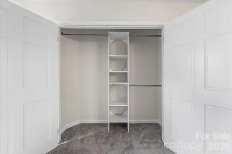 1612 Sharon Road W Charlotte NC 28210