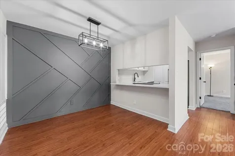 1612 Sharon Road W Charlotte NC 28210
