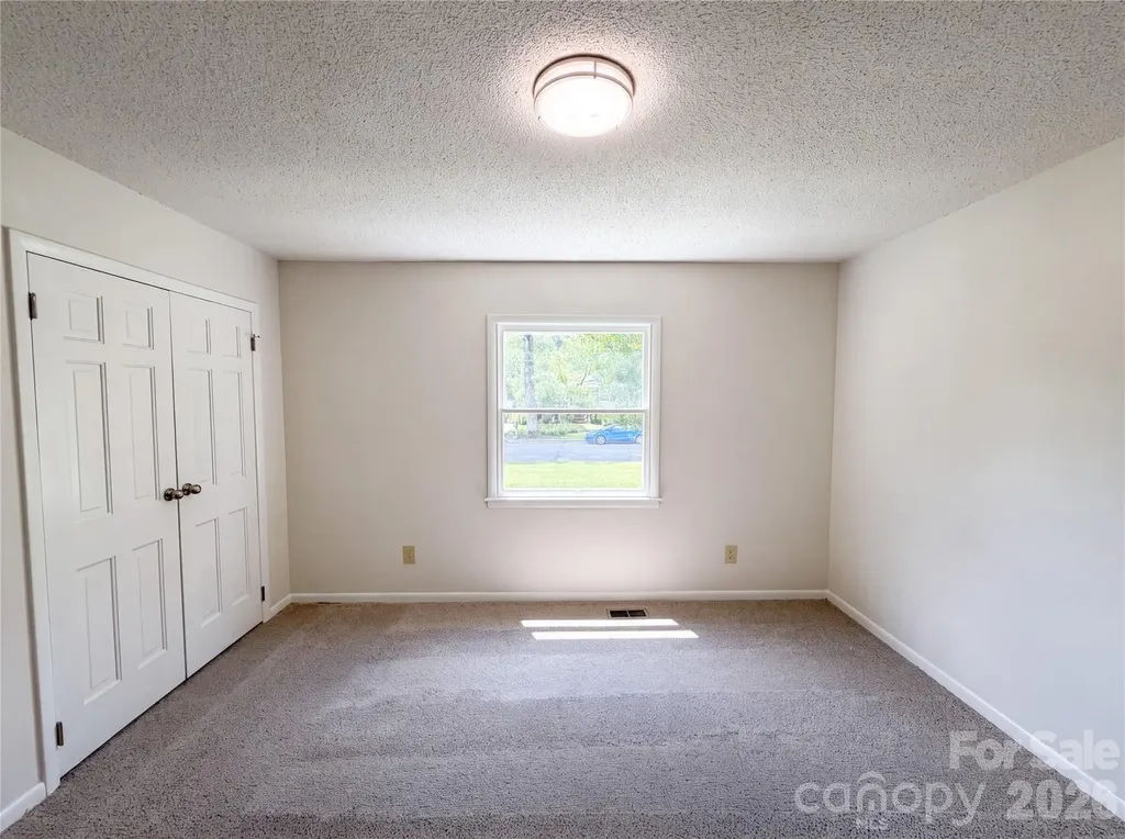 1034 Buckingham Avenue Gastonia NC 28054