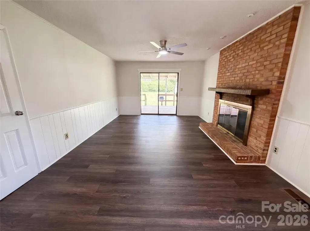 1034 Buckingham Avenue Gastonia NC 28054