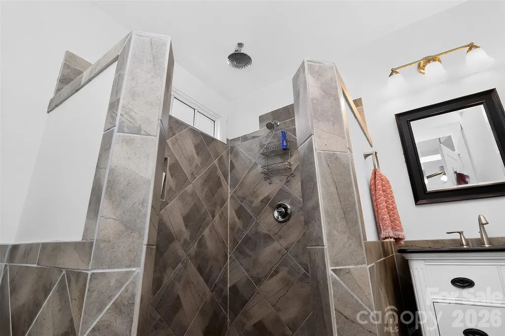 922 Drummond Avenue Charlotte NC 28205