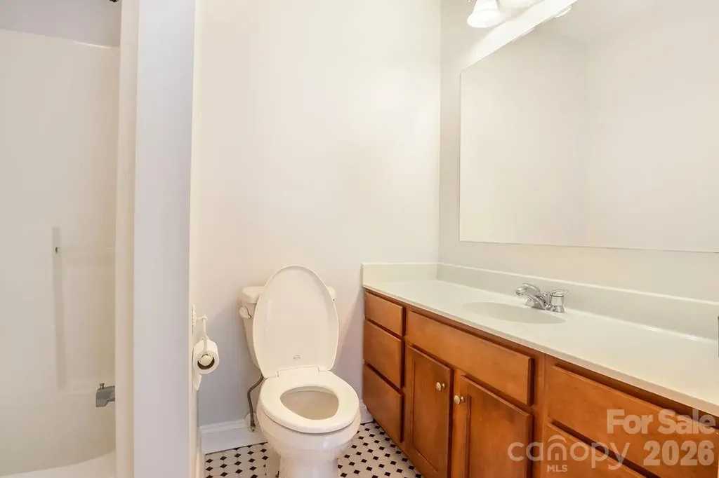 46 Indian Summer Lane Mill Spring NC 28756