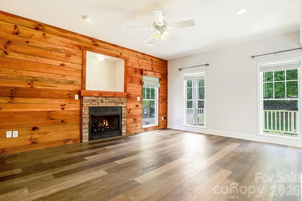 46 Indian Summer Lane Mill Spring NC 28756