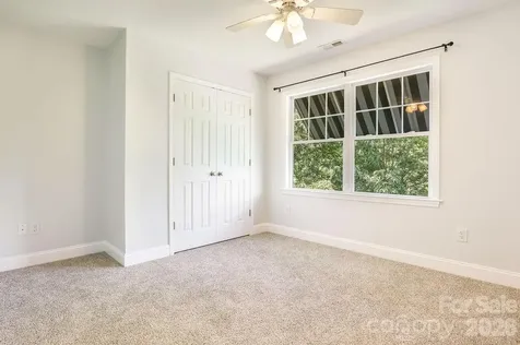 46 Indian Summer Lane Mill Spring NC 28756