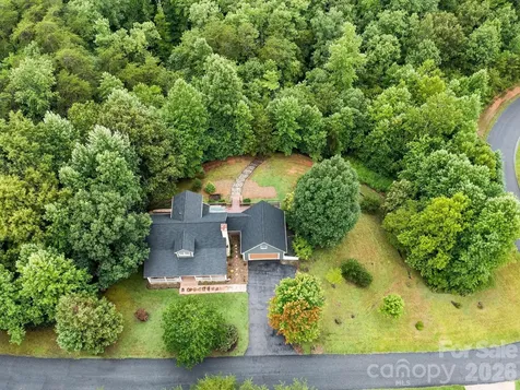 46 Indian Summer Lane Mill Spring NC 28756