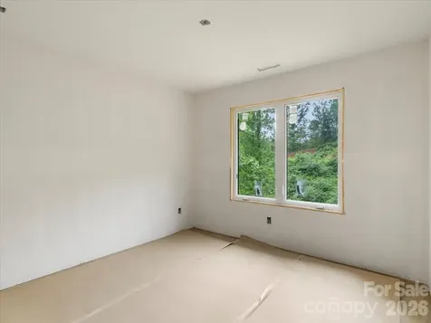 12 Weaver Hill Road Asheville NC 28805