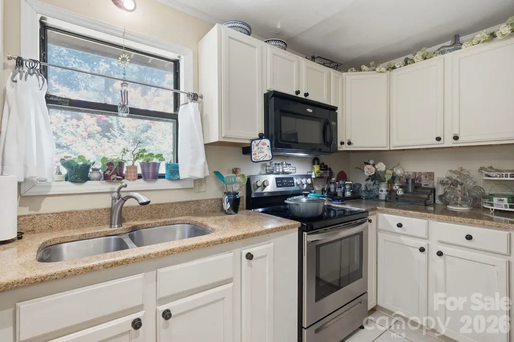 21235 Sandy Cove Road Cornelius NC 28031
