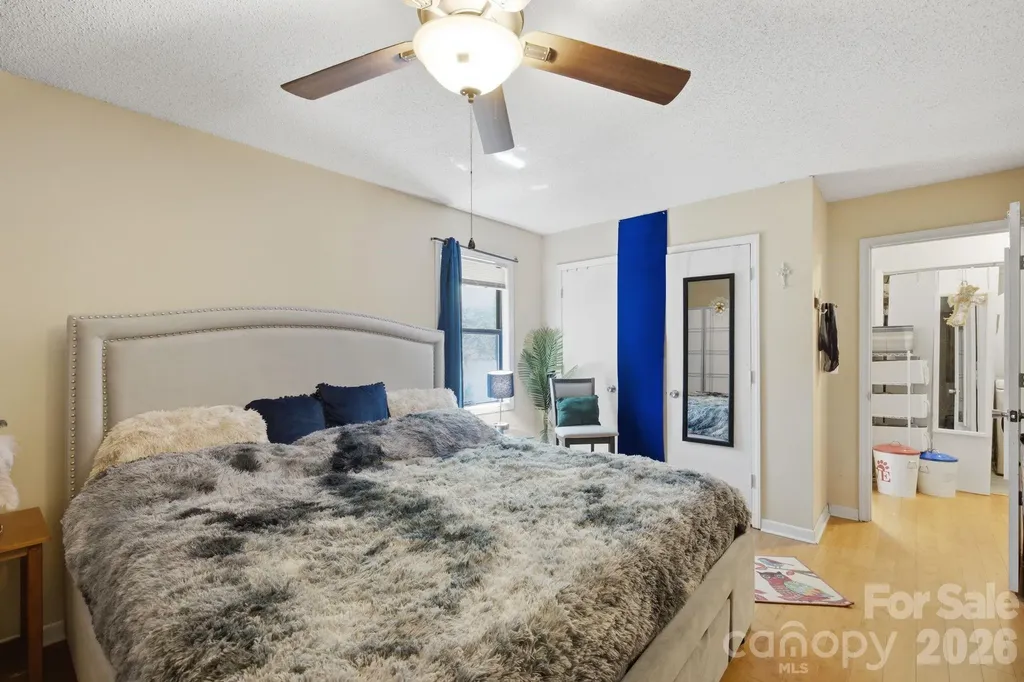 21235 Sandy Cove Road Cornelius NC 28031
