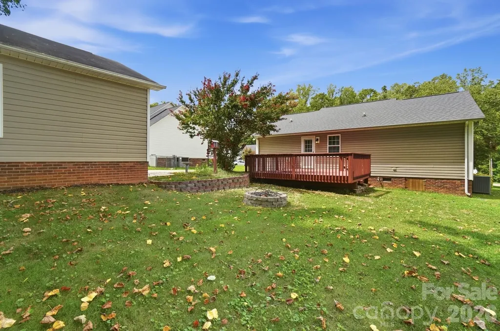 2370 Glenwood Street Kannapolis NC 28083