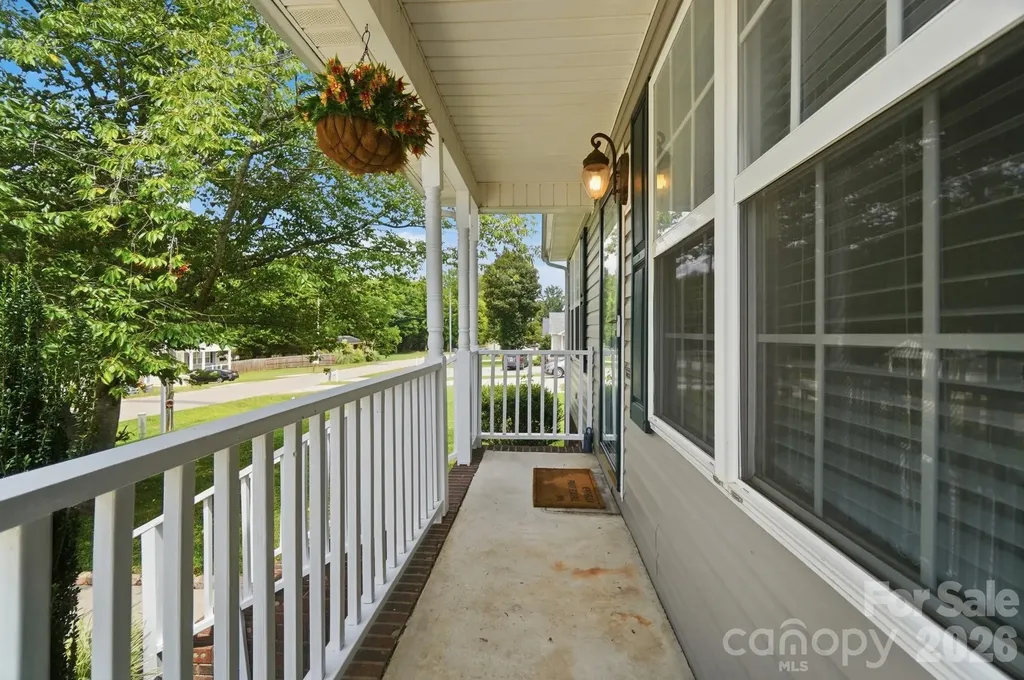 2370 Glenwood Street Kannapolis NC 28083