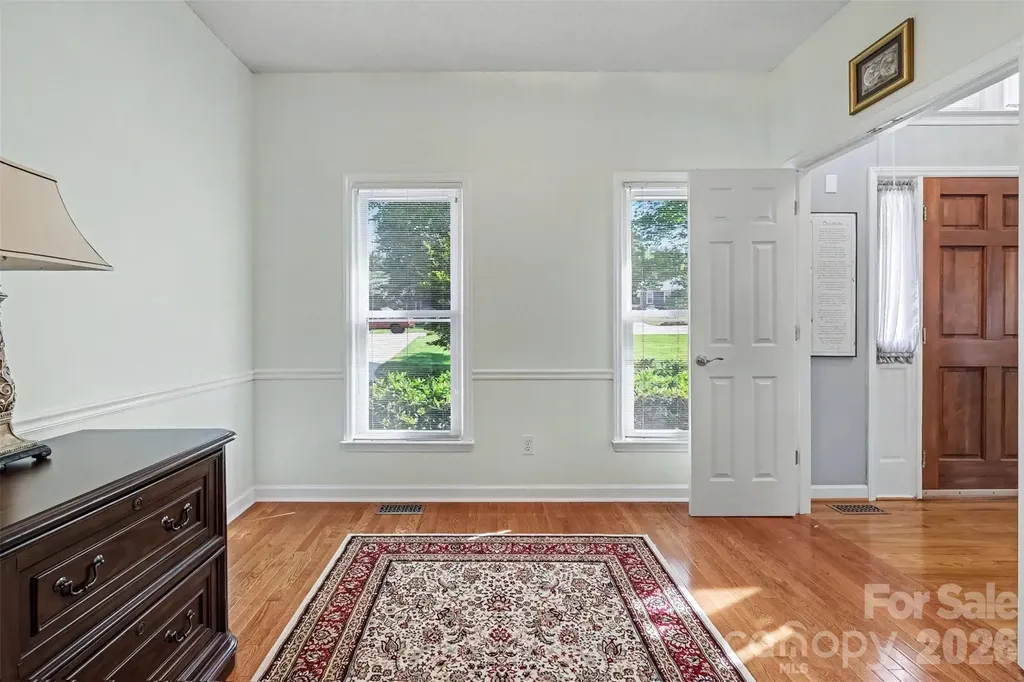 10010 Drawbridge Drive Charlotte NC 28215
