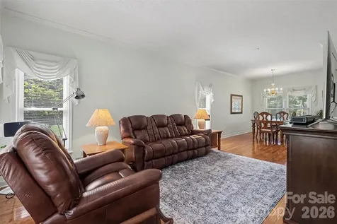 10010 Drawbridge Drive Charlotte NC 28215