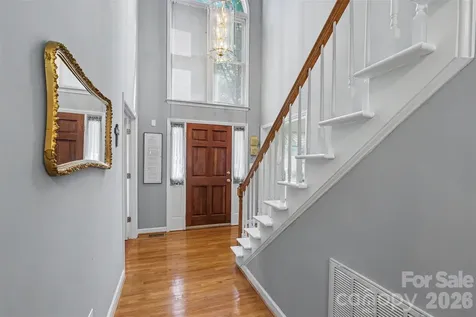 10010 Drawbridge Drive Charlotte NC 28215