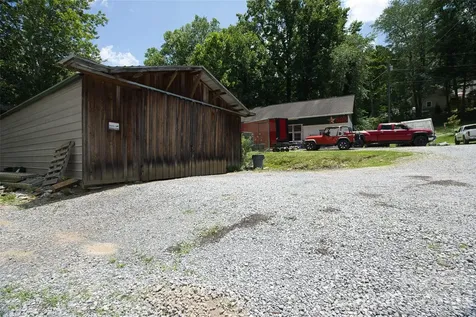 525 Soco Road Maggie Valley NC 28751