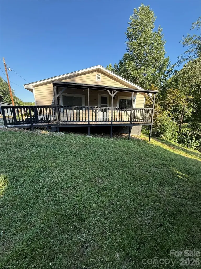 3028 Playmore Beach Road Morganton NC 28655