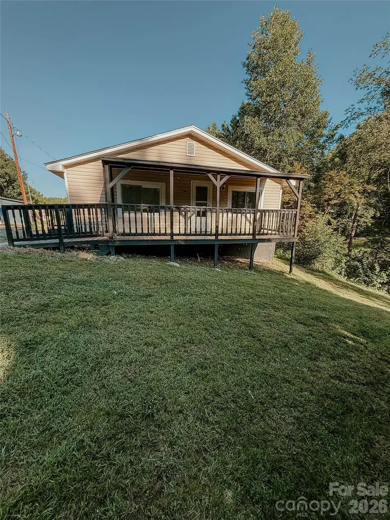 3028 Playmore Beach Road Morganton NC 28655