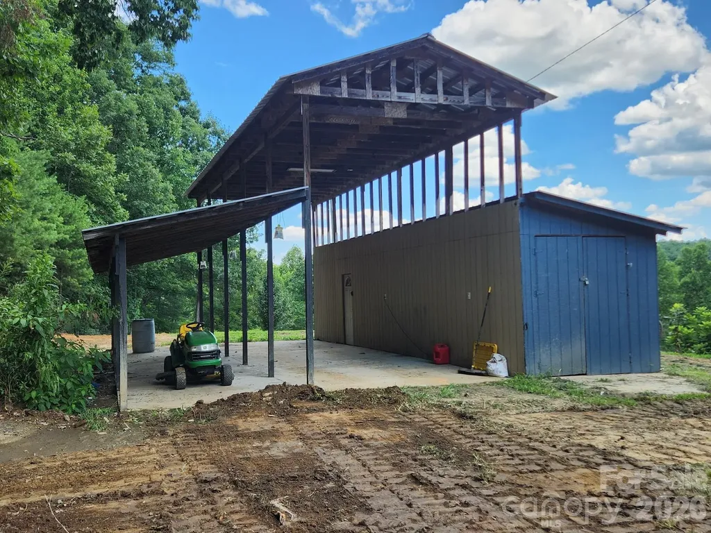 3028 Playmore Beach Road Morganton NC 28655