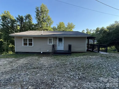 3028 Playmore Beach Road Morganton NC 28655