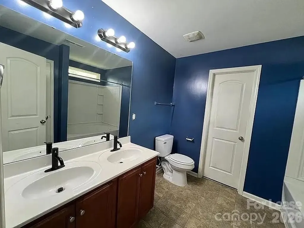 4828 Lynn Lee Circle Charlotte NC 28269