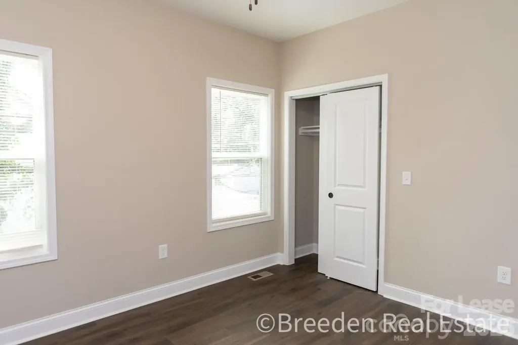 382 Harper Avenue Lenoir NC 28645