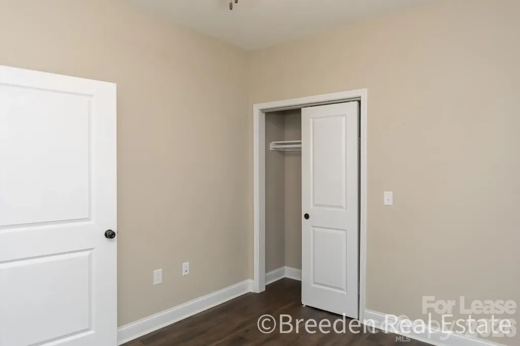 382 Harper Avenue Lenoir NC 28645