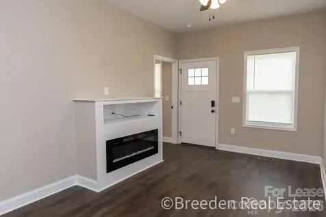 382 Harper Avenue Lenoir NC 28645