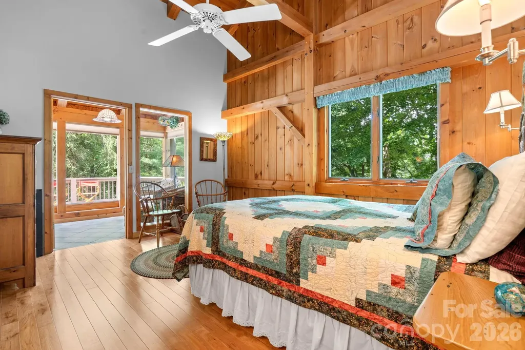 221 White Oak Trail Banner Elk NC 28604