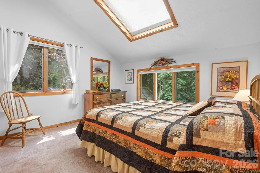 221 White Oak Trail Banner Elk NC 28604