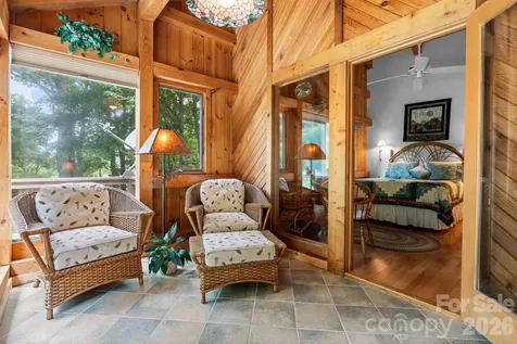 221 White Oak Trail Banner Elk NC 28604