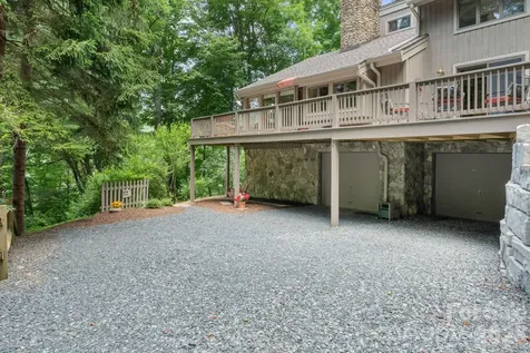 221 White Oak Trail Banner Elk NC 28604