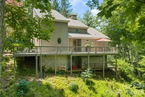221 White Oak Trail Banner Elk NC 28604