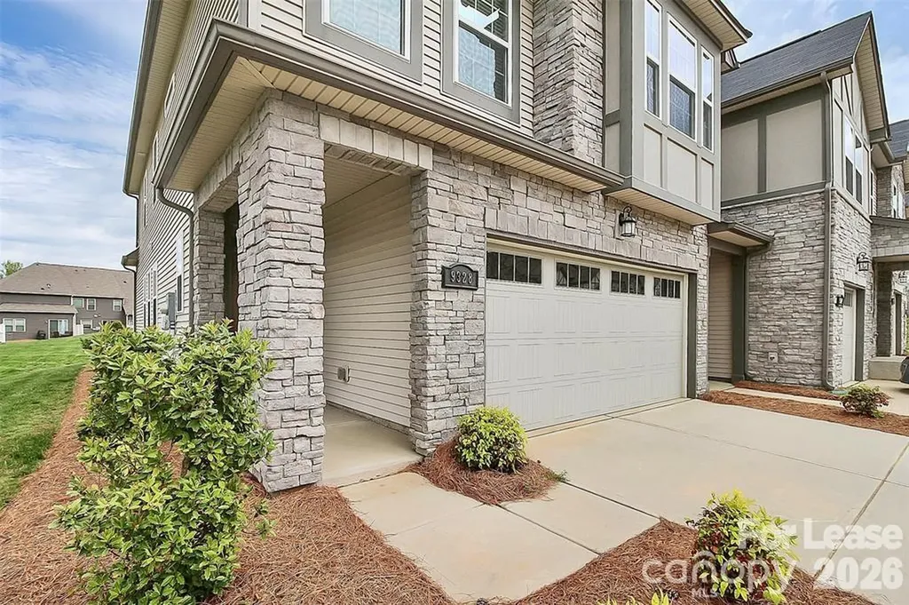 9328 Glenburn Lane Charlotte NC 28278
