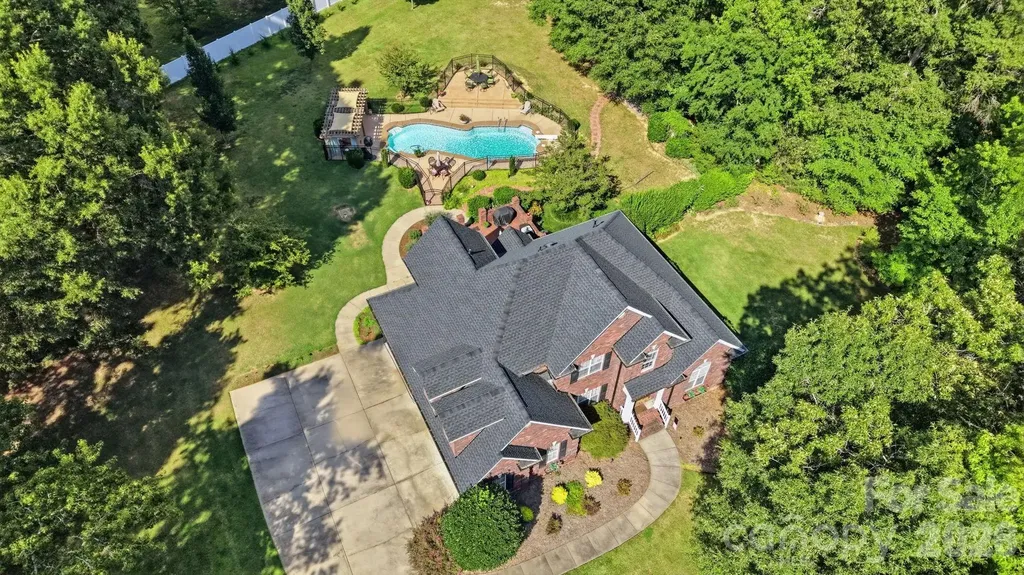 5817 Newell Drive Monroe NC 28112