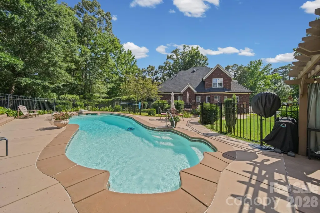 5817 Newell Drive Monroe NC 28112