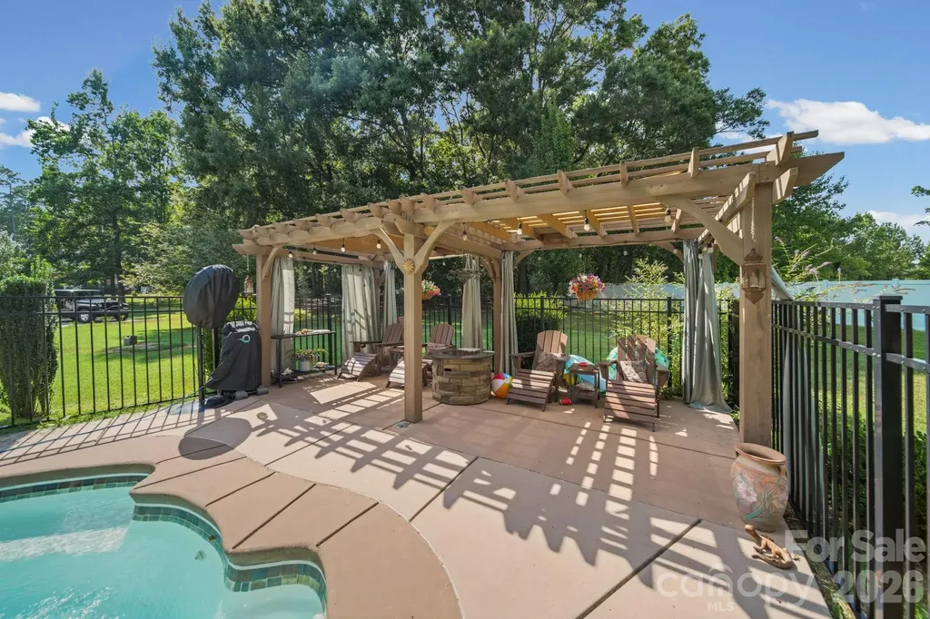 5817 Newell Drive Monroe NC 28112