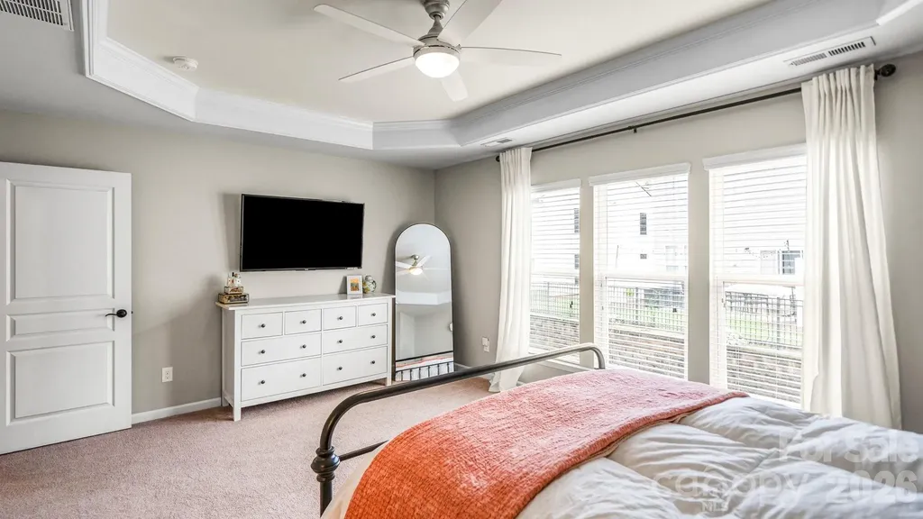 2429 Diplomat Lane Charlotte NC 28210