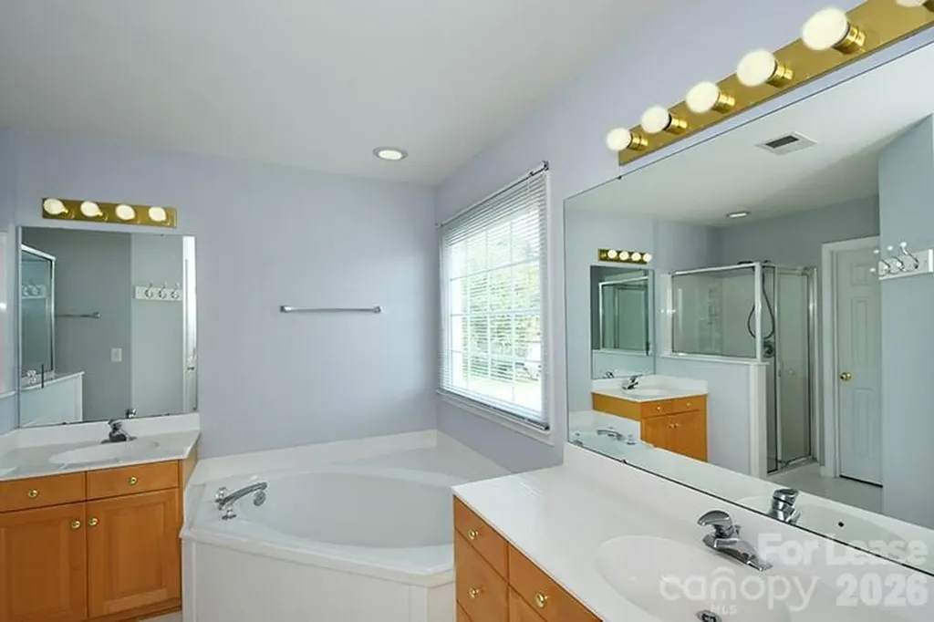 10402 Friarsgate Road Huntersville NC 28078