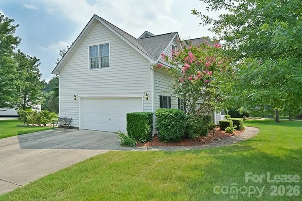 10402 Friarsgate Road Huntersville NC 28078
