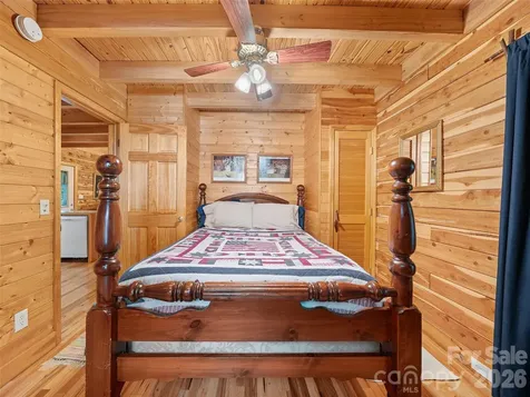 284 Simmons Ridge Road Bakersville NC 28705