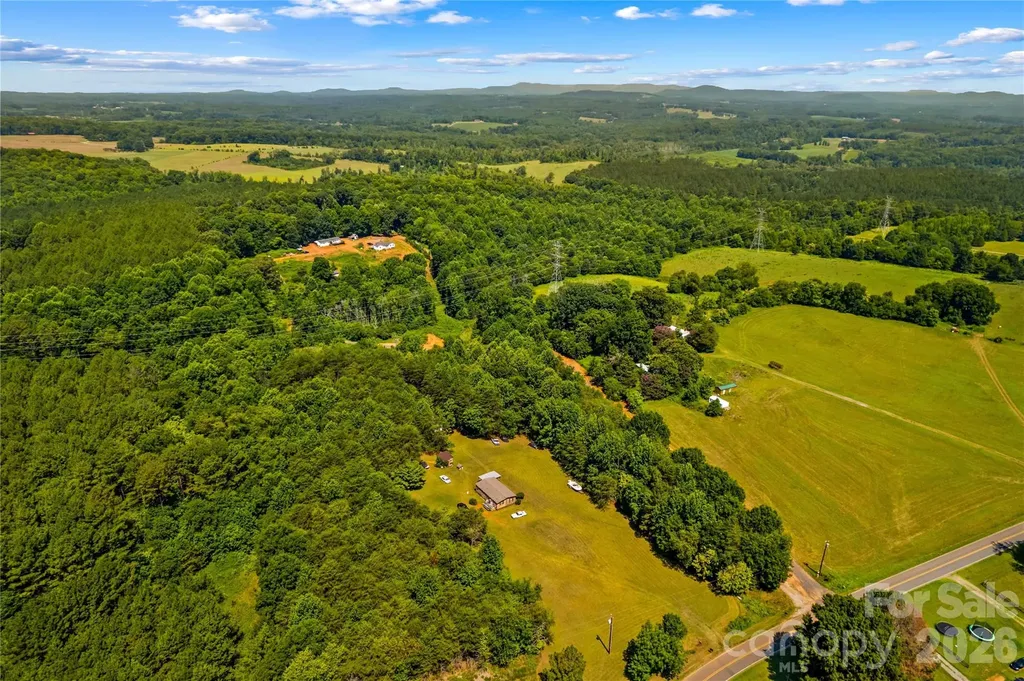 185 Jacobs Farm Lane Statesville NC 28625