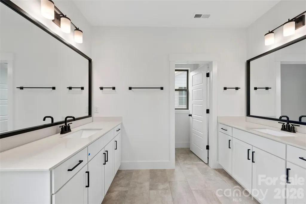 1120 Berryhill Road Charlotte NC 28208