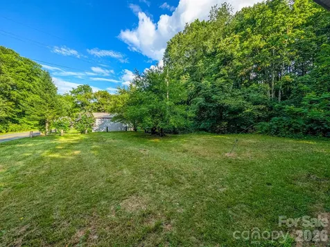 172 Lower Browns Creek Road Burnsville NC 28714