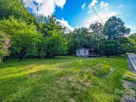 172 Lower Browns Creek Road Burnsville NC 28714