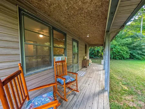 172 Lower Browns Creek Road Burnsville NC 28714