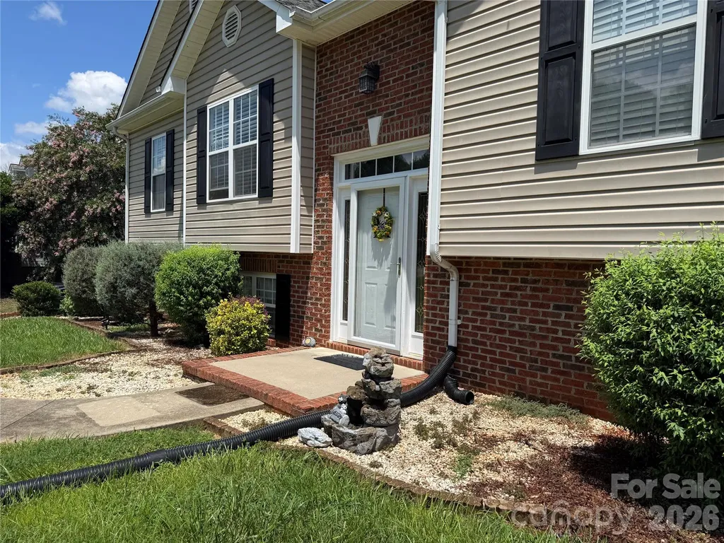 97 Freshfield Drive Hudson NC 28638