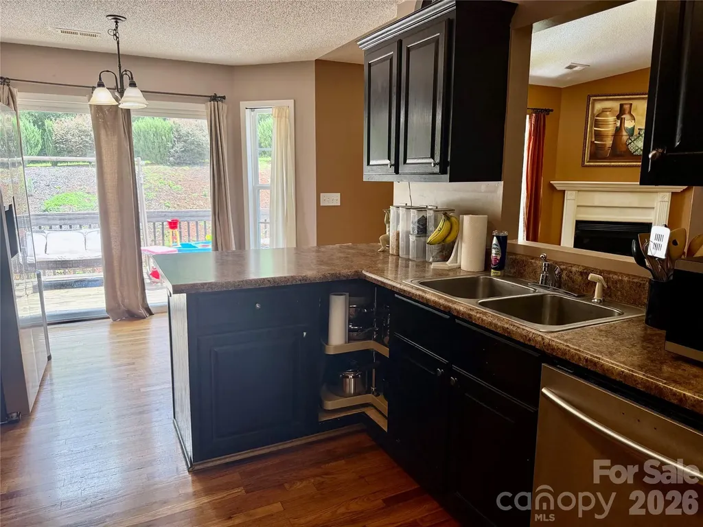 97 Freshfield Drive Hudson NC 28638