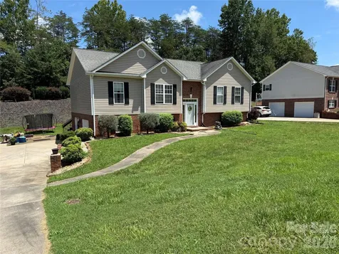 97 Freshfield Drive Hudson NC 28638