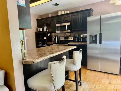 97 Freshfield Drive Hudson NC 28638