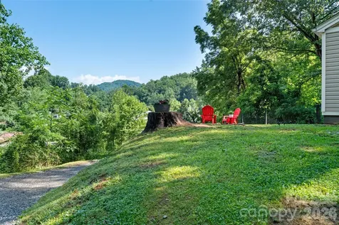 1226 Newfound Road Leicester NC 28748